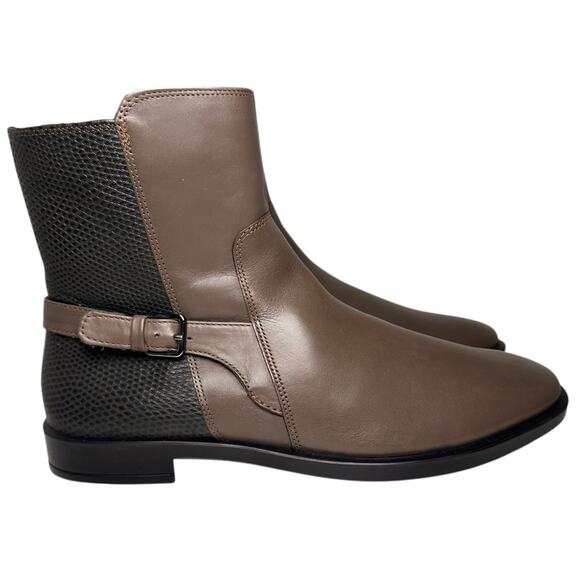 Ecco Side Zip Leather 2 Toned Chelsea Buckle Ankle Booties Women Sz 9 Fisherman - Picture 2 of 13